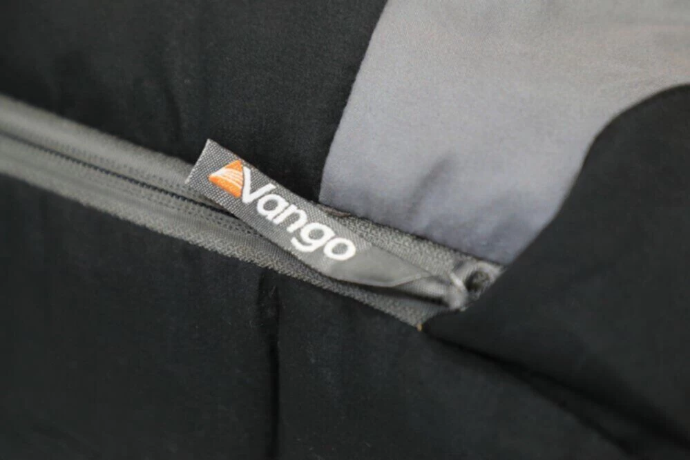 Vango Kanto XL Quad Sleeping Bag 4 Vango Kanto XL Quad Sleeping Bag - Image 2